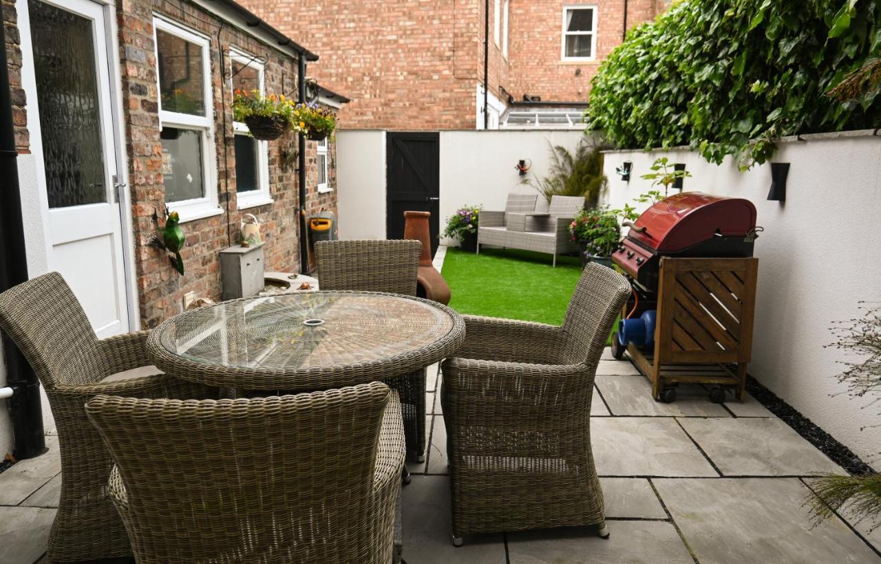 Bronte Guest House Йорк Экстерьер фото