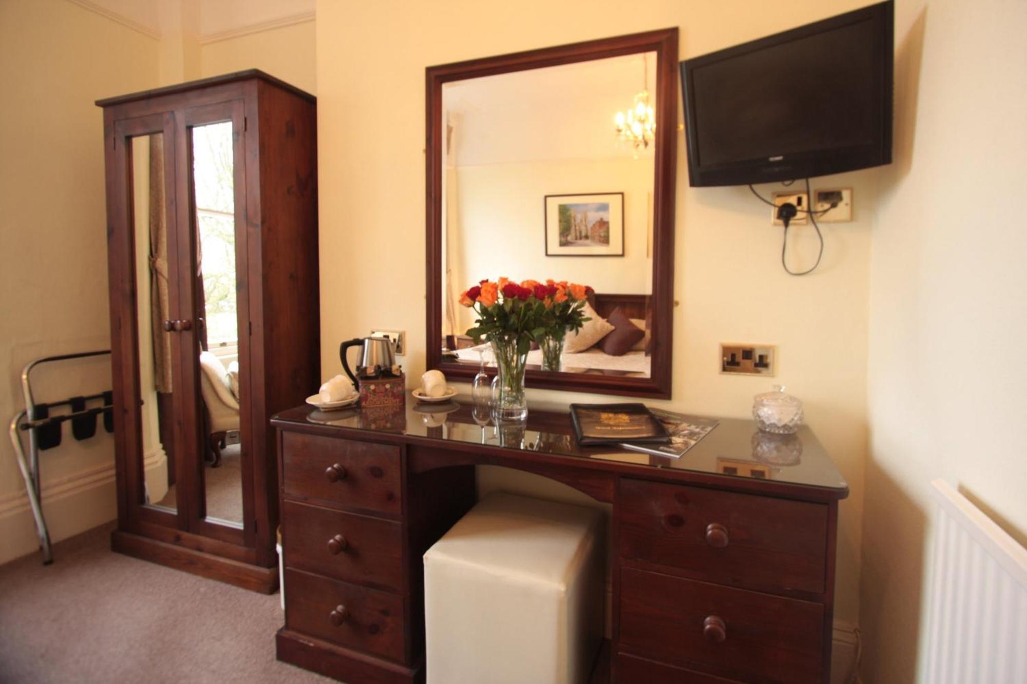 Bronte Guest House Йорк Экстерьер фото