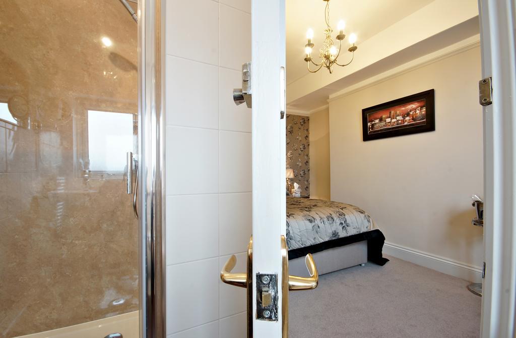 Bronte Guest House Йорк Экстерьер фото